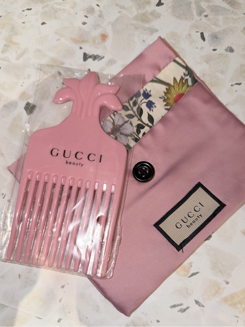 Gucci Flora Gorgeous Gardenia Comb
